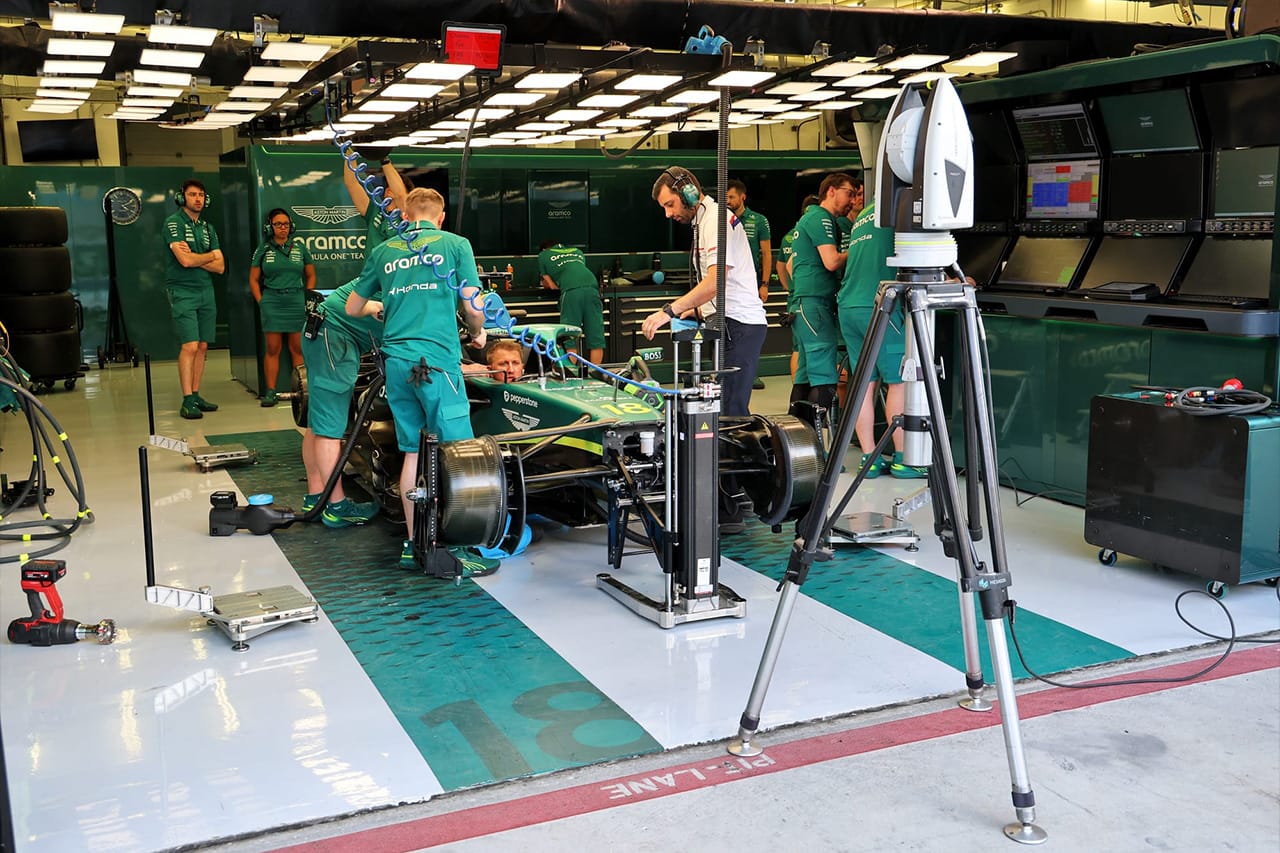 アストンマーティン・ホンダF1 バーレーン最終日わずか6周でテスト終了