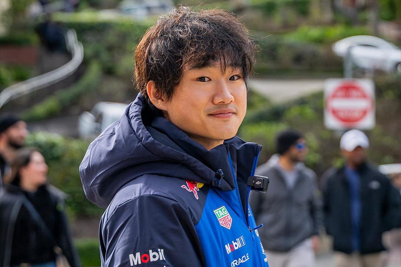 角田裕毅 レッドブルF1ショーランに向けてサンフランシスコに到着