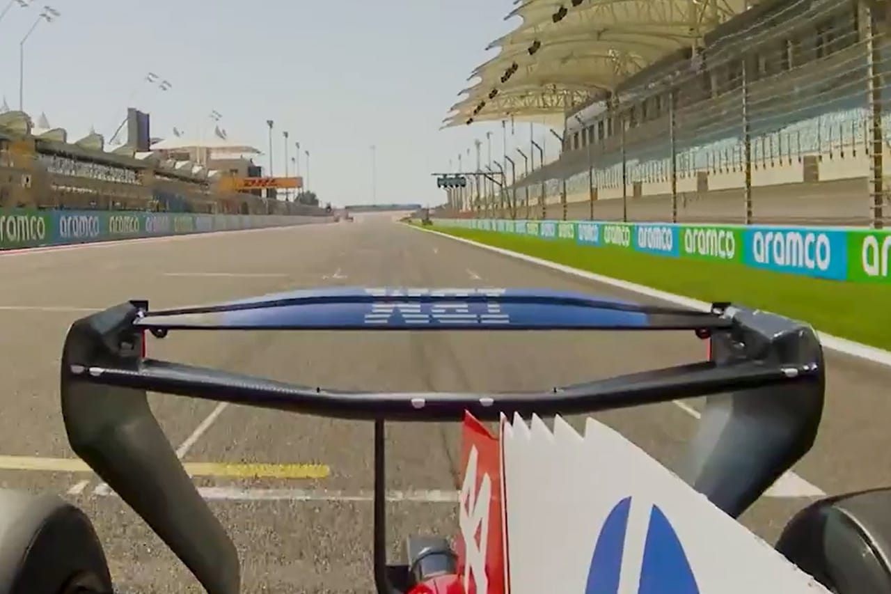 フォーミュラ1カー 技術革新 フェラーリ回転式リアウイングの真意