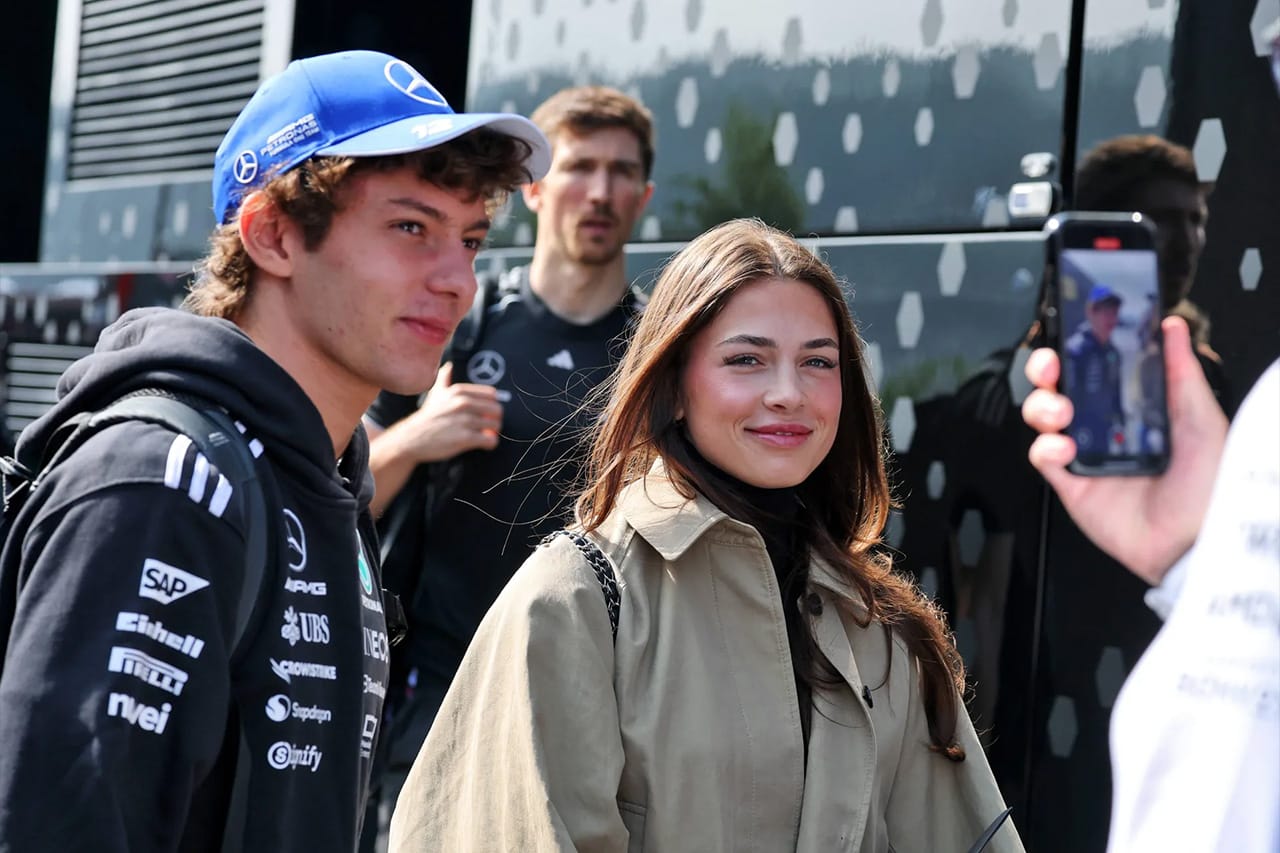 キミ・アントネッリとバビチコワが破局 2026年F1開幕直前に私生活の転機