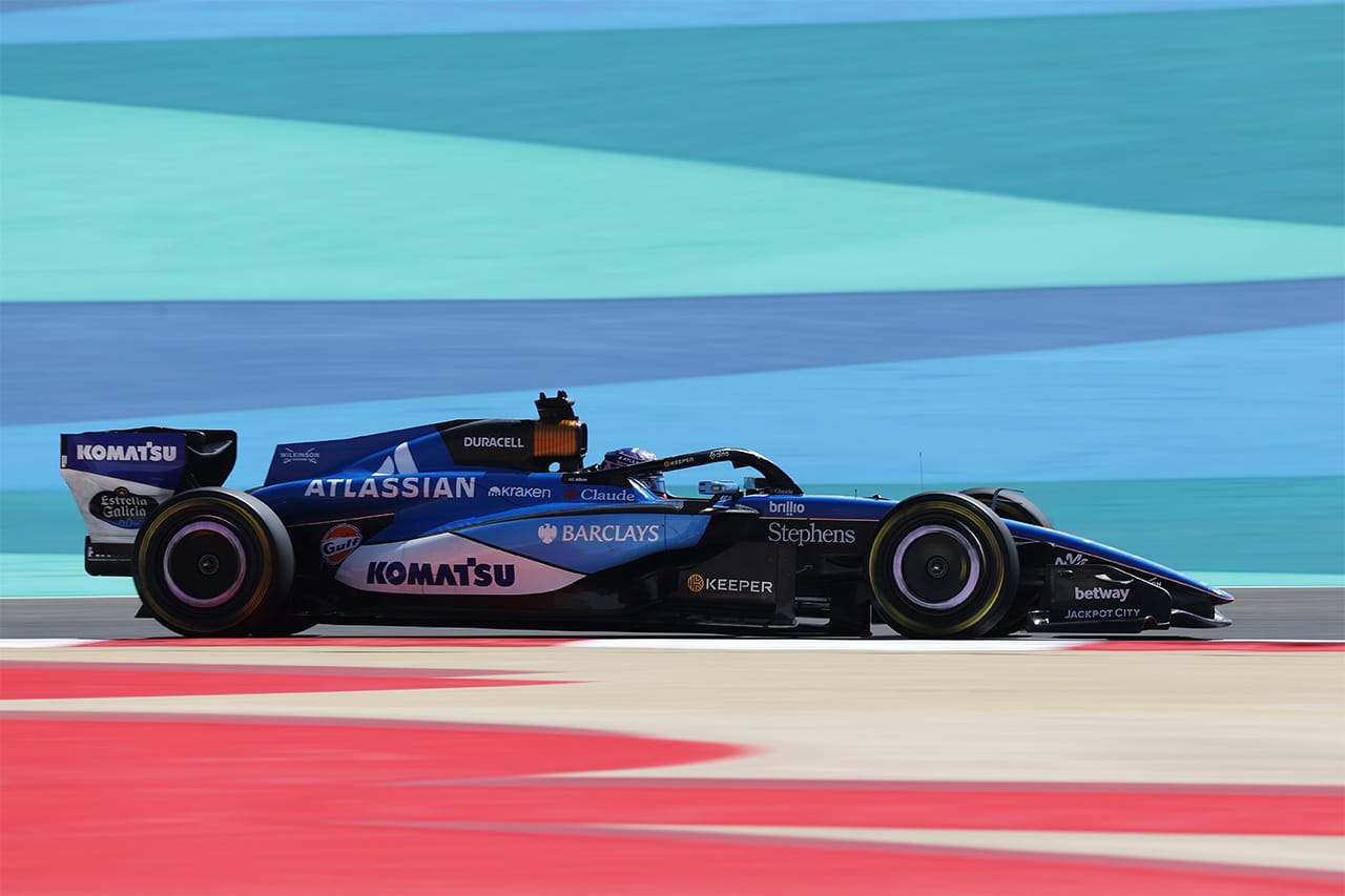 アレクサンダー・アルボン フォーミュラ1カー