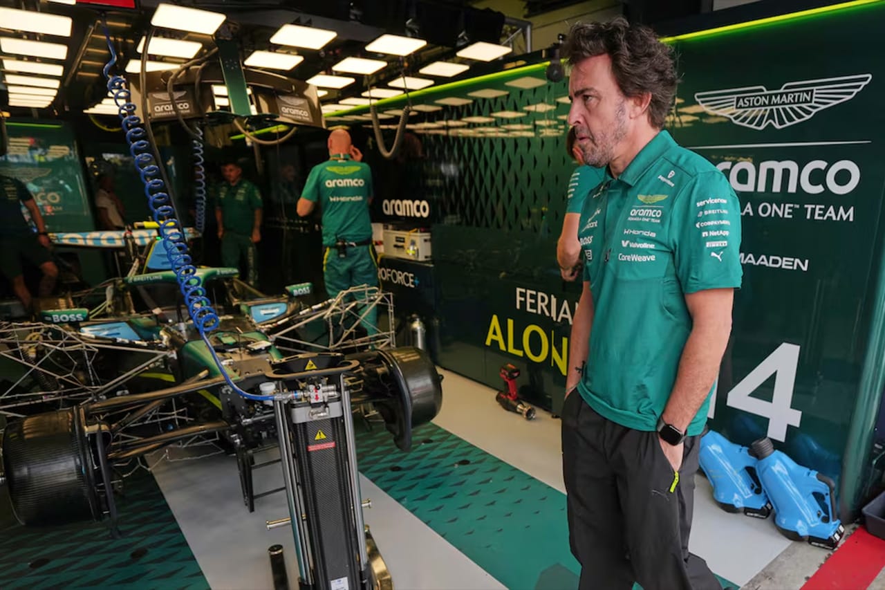 アストンマーティン・ホンダF1 ニューウェイ「アロンソは厳しい精神状態」