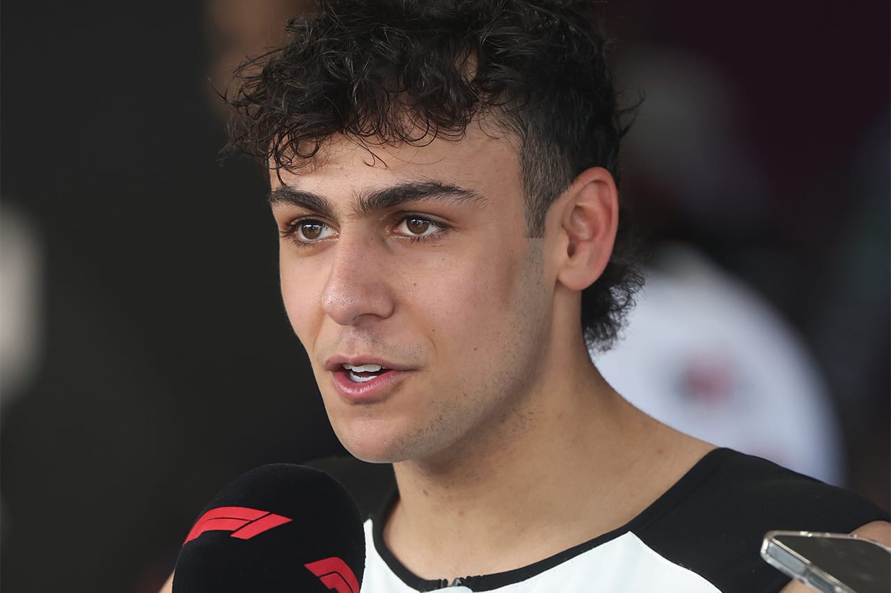 アービッド・リンドブラッド F1デビュー戦8位「レッドブルとフォードは驚異的」