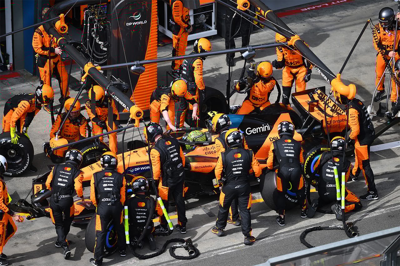 マクラーレン メルセデスAMG・ペトロナス・モータースポーツ