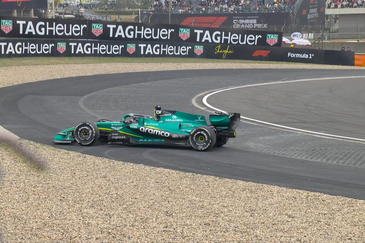 アストンマーティン・ホンダF1 ストロール10周でリタイア バッテリー問題の疑い