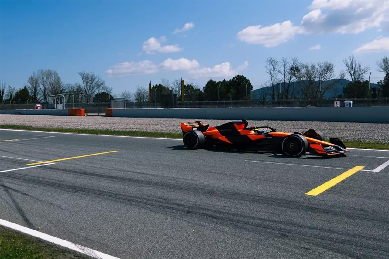 レオナルド・フォルナローリ マクラーレンF1初走行 バルセロナで512km走破