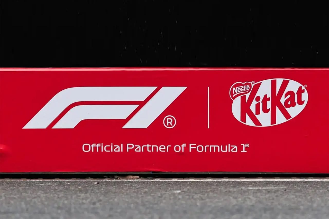 F1仕様キットカット40万本超が盗難 欧州で輸送トラック強奪
