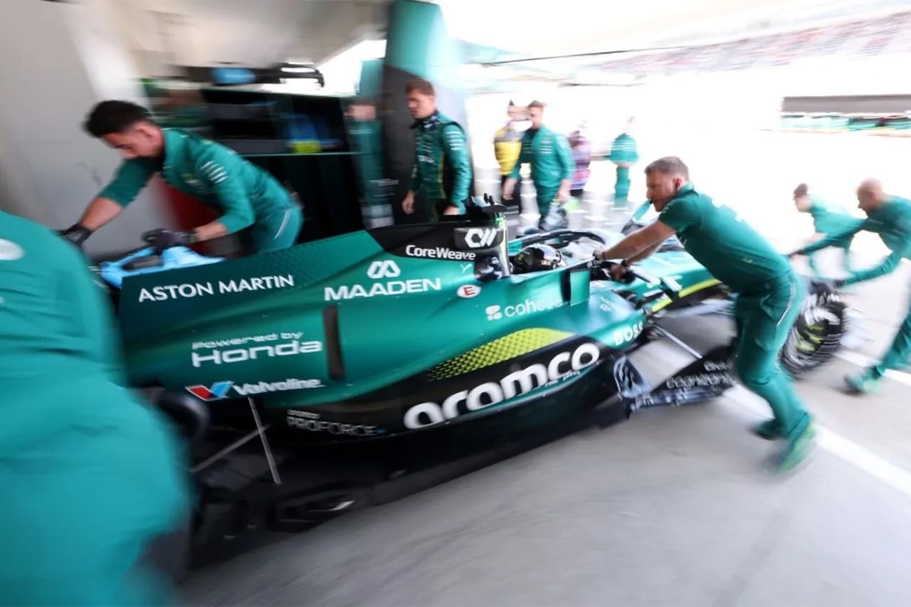 アストンマーティン・コグニザント・フォーミュラワンチーム ホンダF1