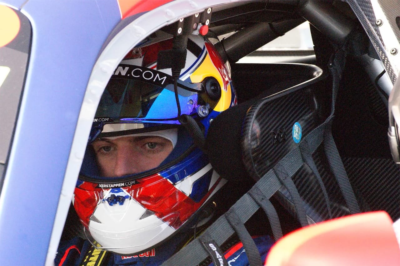 フェルスタッペン ニュルブルクリンク24時間予選で再び痛手 GT3車両に損傷