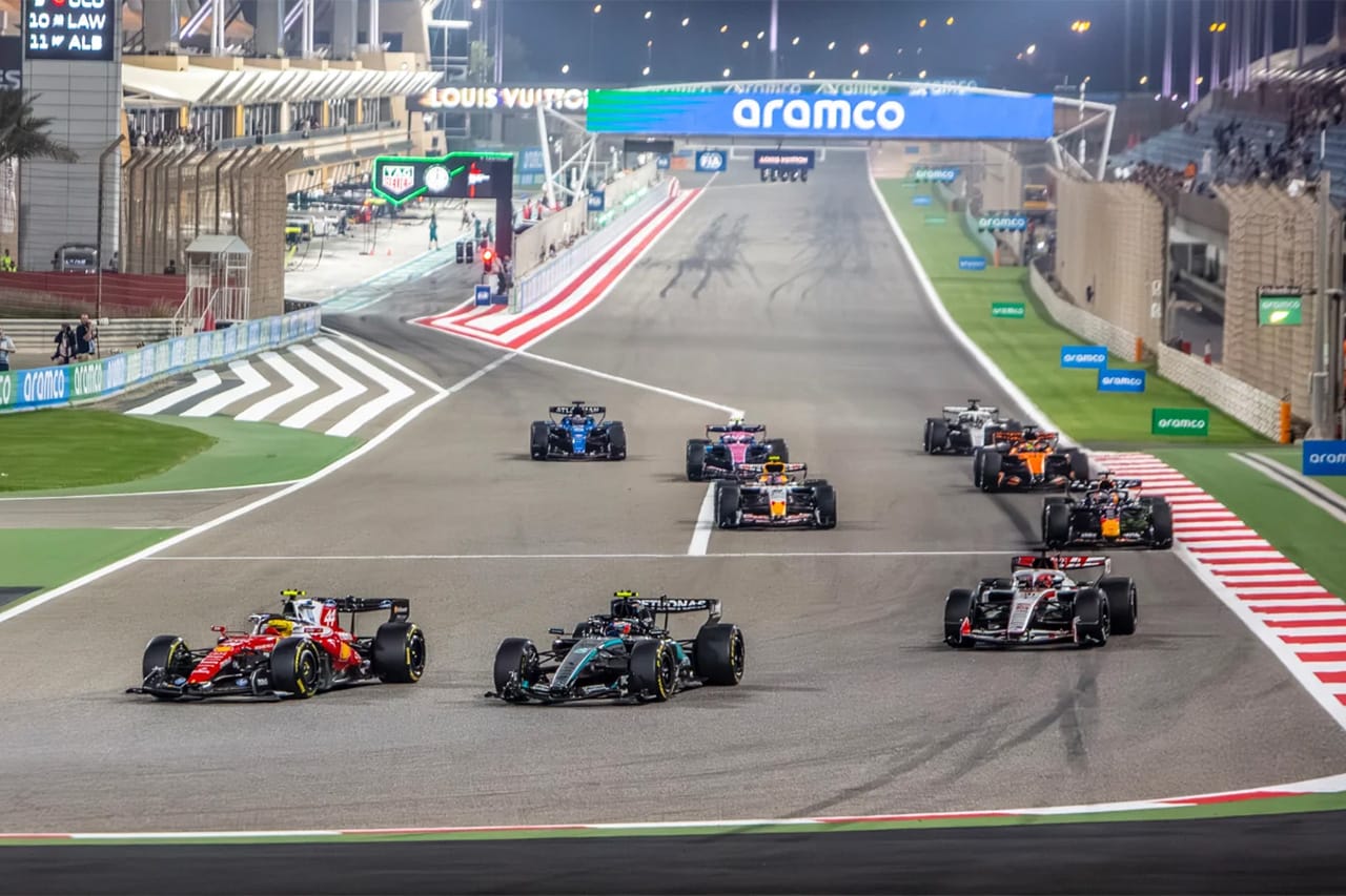 フェラーリF1のスタート優位消滅か FIA制御変更でメルセデス追い風