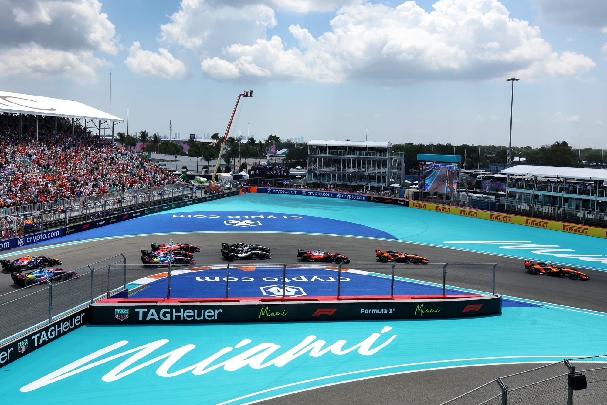 F1マイアミGP 決勝スタート時刻を3時間前倒し 雷雨予報で安全優先