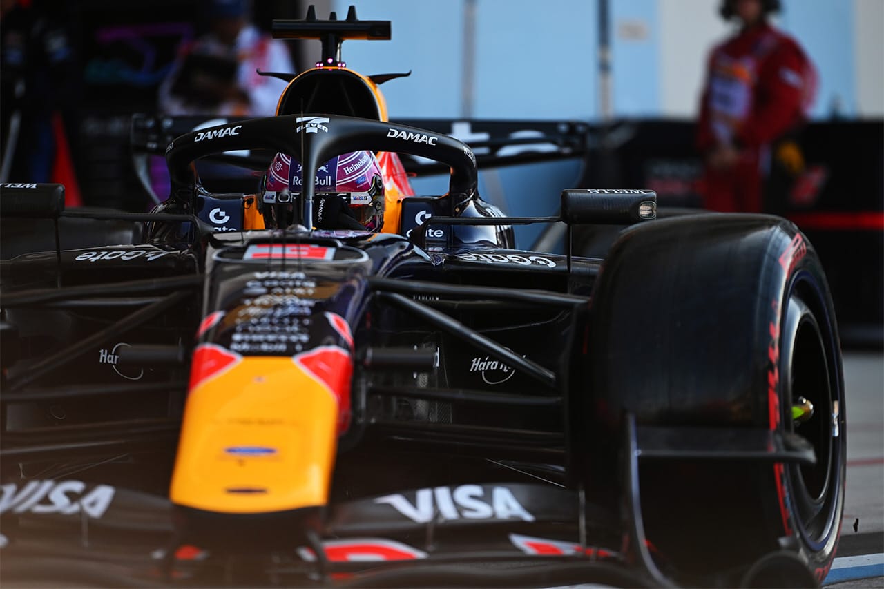 レッドブルF1が“完全にクレイジー”な変貌 RB22大型アップデートの効果