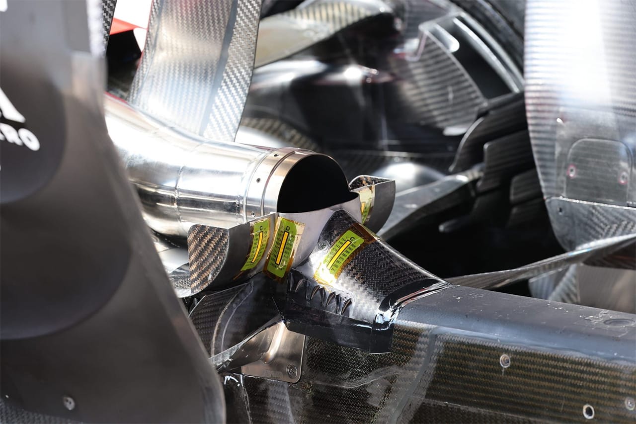 FIAが2027年F1でエキゾーストウイング禁止へ フェラーリ発の技術戦争に介入