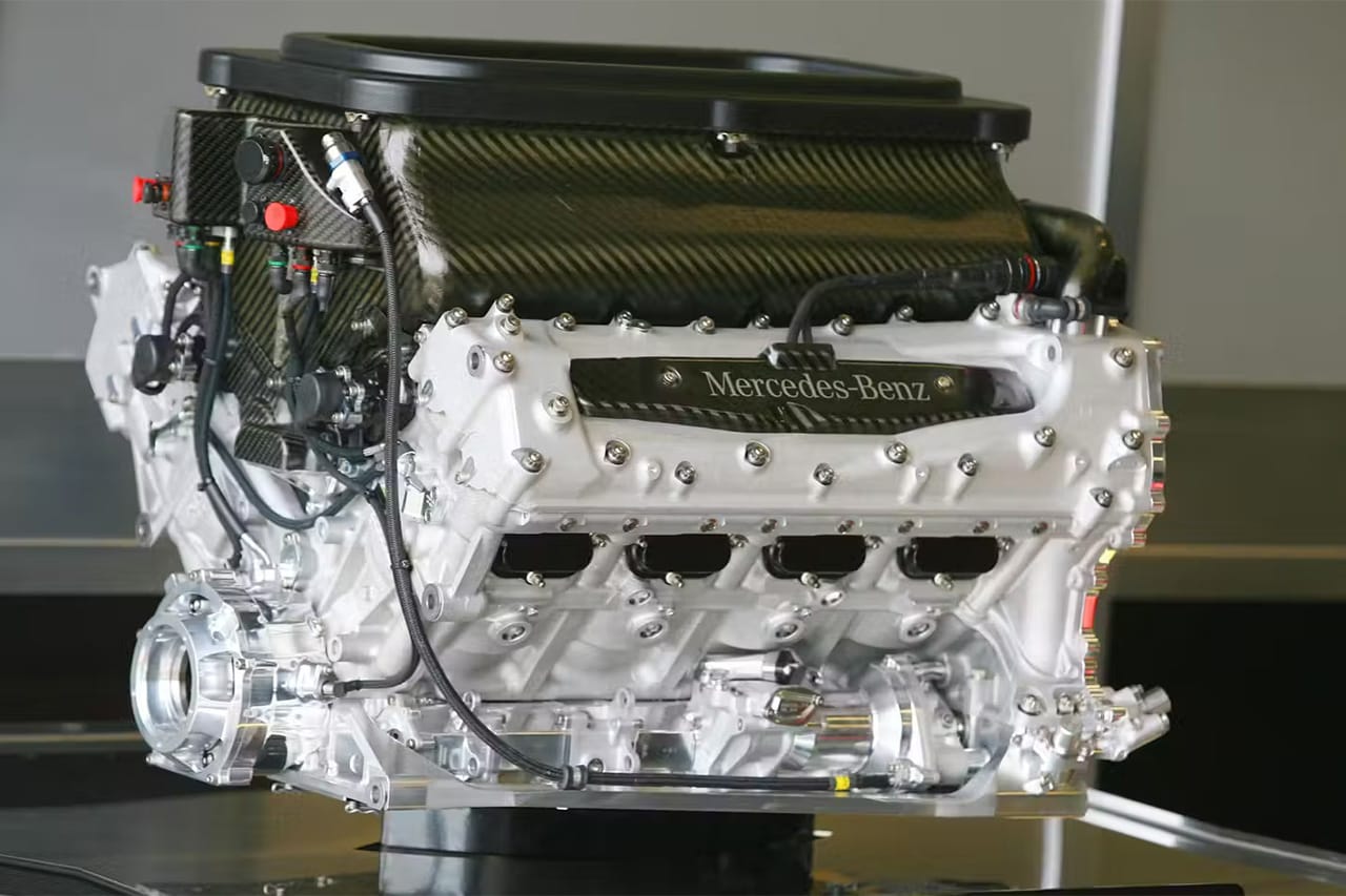 メルセデスF1がV8復活案を支持 1200馬力の「メガエンジン」構想