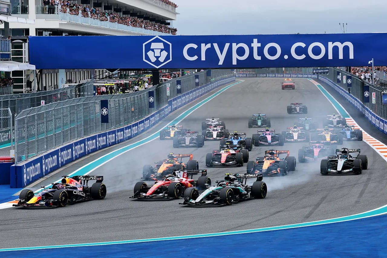 F1のV8エンジン回帰論に警鐘 モントーヤ「当時のレースは退屈だった」