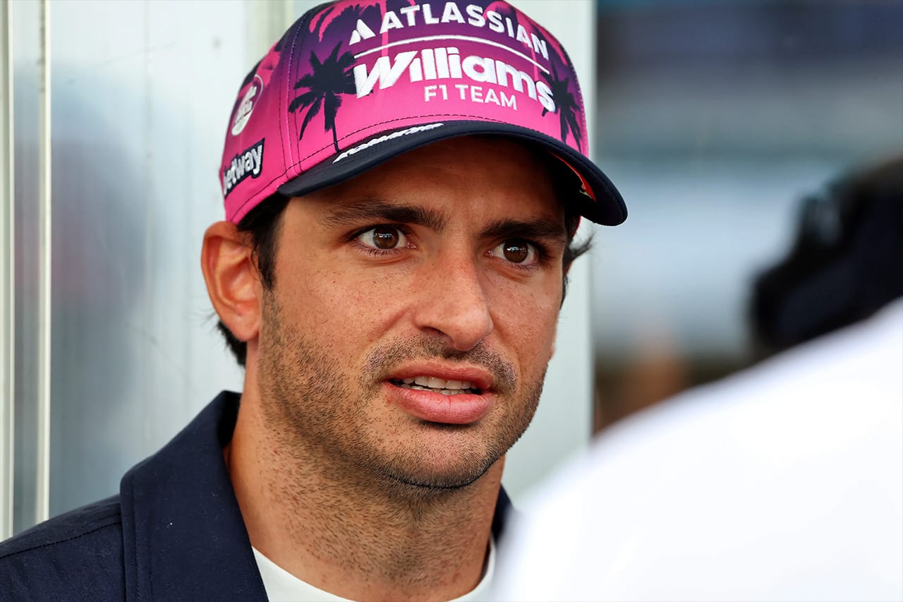 カルロス・サインツJr. F1レギュレーションに新懸念「DRSトレイン化している」
