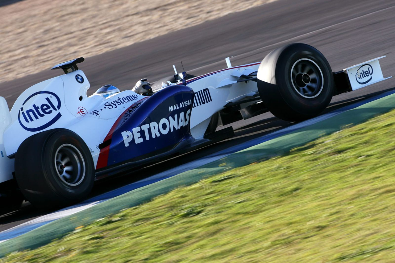 インテルはBMWザウバー以来17年ぶりにF1チームノスポンサーに復帰する