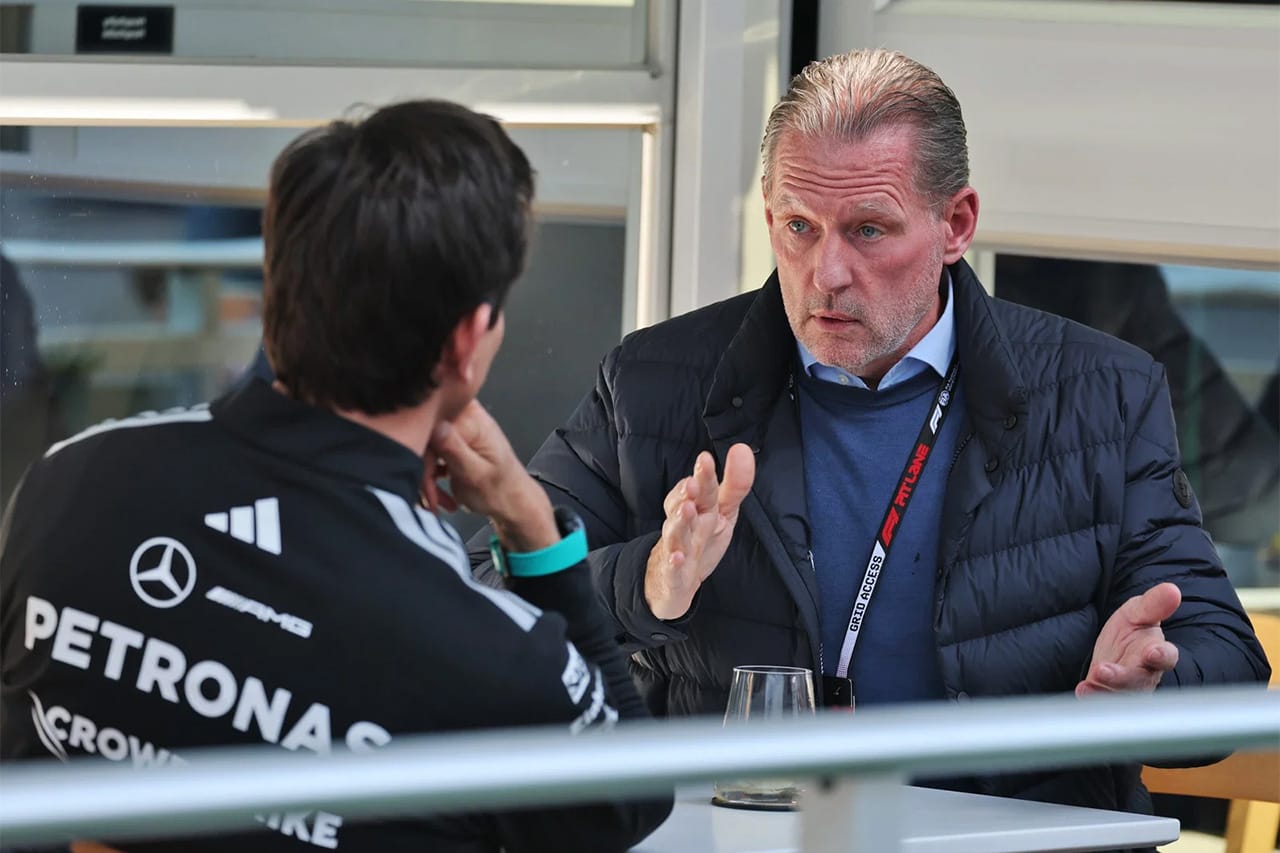 フェルスタッペンのメルセデスF1移籍説再燃 父ヨスとトト・ヴォルフが会談