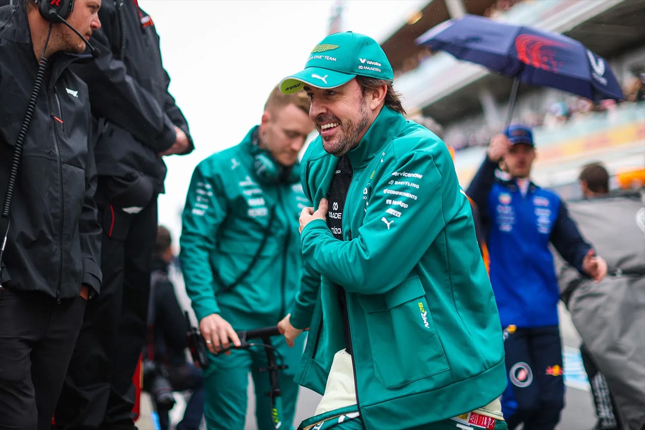 アロンソがスペインDAZNを“出禁”に? アストンマーティンF1批判巡り関係悪化