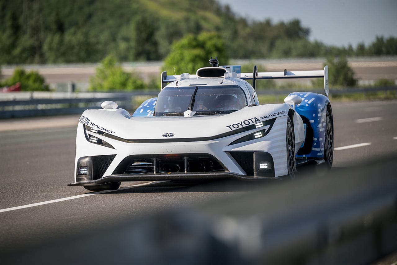 トヨタ ル・マンで液体水素プロトタイプ初走行 水素レース開発が新段階へ