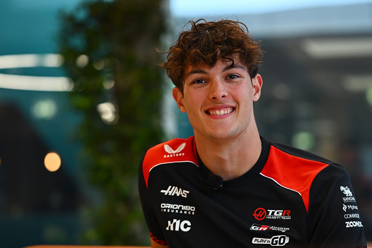 オリバー・ベアマン「いつかはフェラーリF1」 ルクレール契約延長後も夢は不変