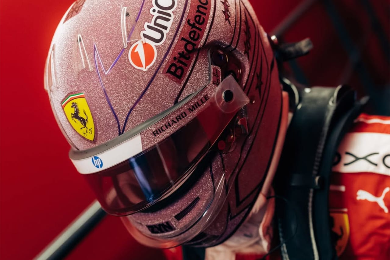 ルイス・ハミルトン F1モナコGPで鮮烈ピンクヘルメット SNSで大反響