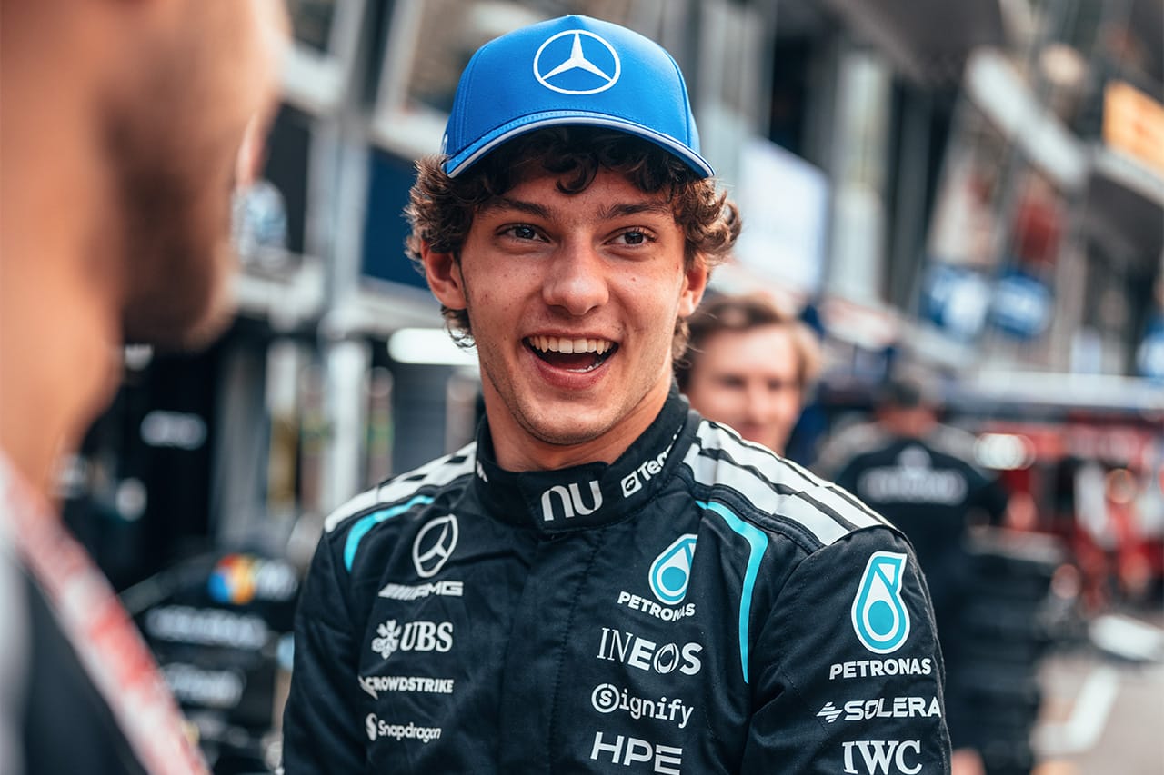 アントネッリ「まだ何も勝ち取っていない」 ラッセルのF1タイトル心理戦を一蹴