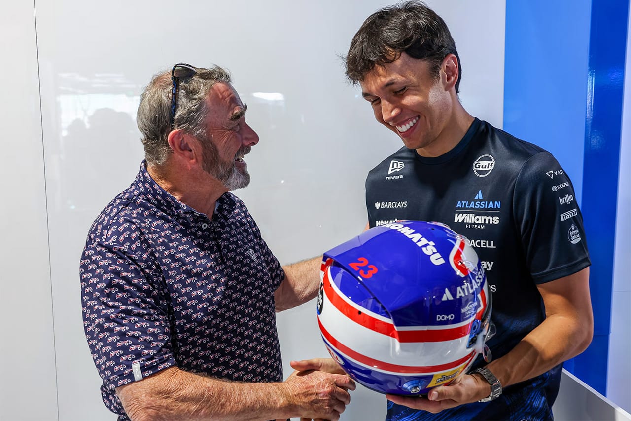 アルボン ウィリアムズF1最多出走記録を更新 マンセル仕様ヘルメット着用