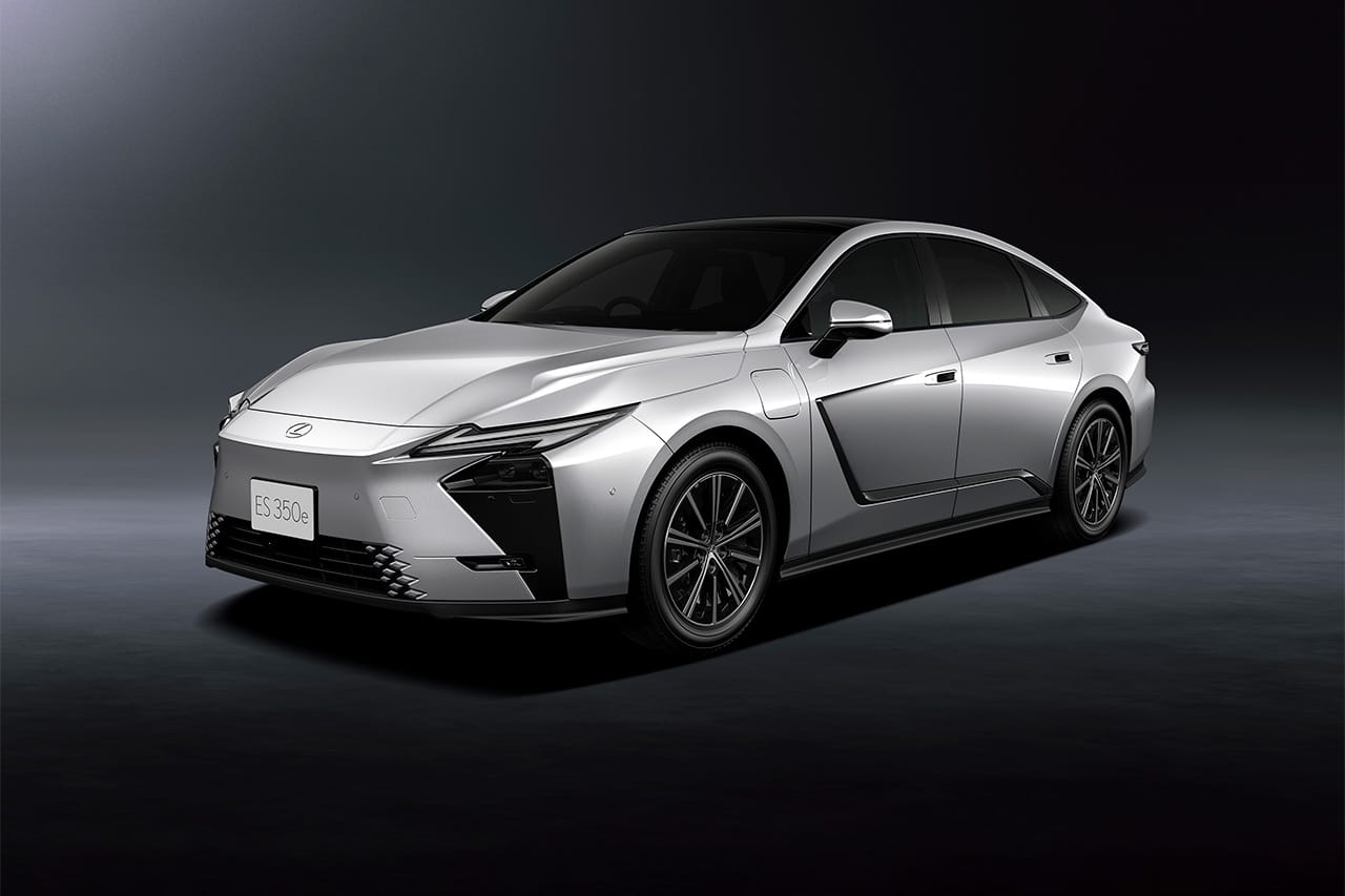レクサス 新型ES発売 HEVとBEVを揃え全面刷新
