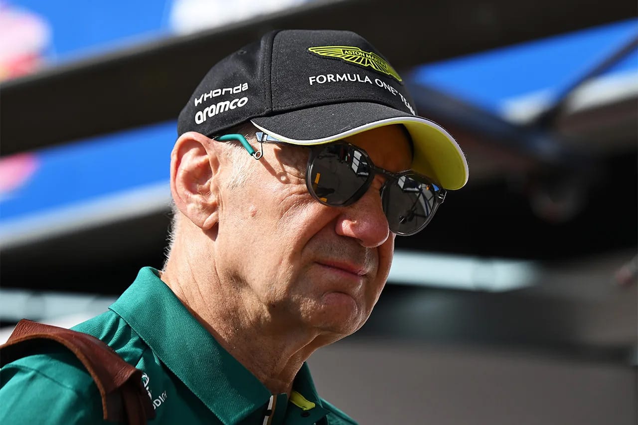 アストンマーティン・ホンダF1に内紛説 病身のニューウェイに無理な帯同要請?