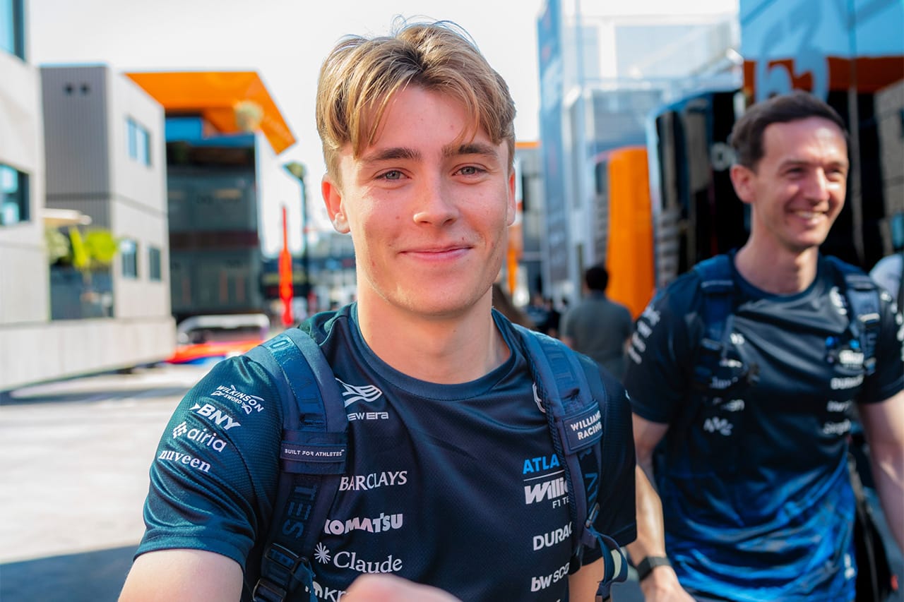 ルーク・ブラウニング F1バルセロナGPで走行ならず「故障したコネクターが原因」