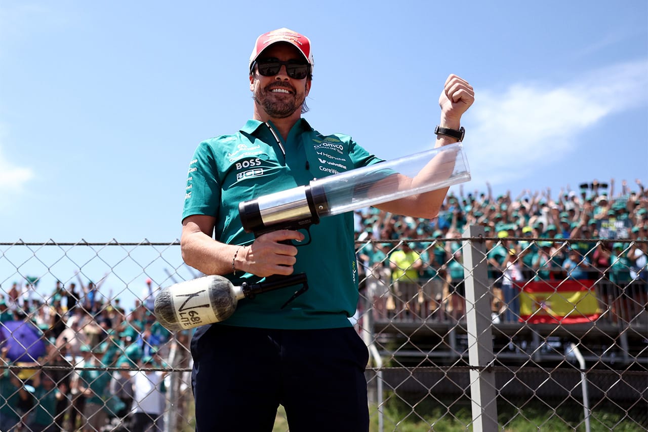 フェルナンド・アロンソ F1バルセロナGPでリタイア「クルマの外では楽しめた」
