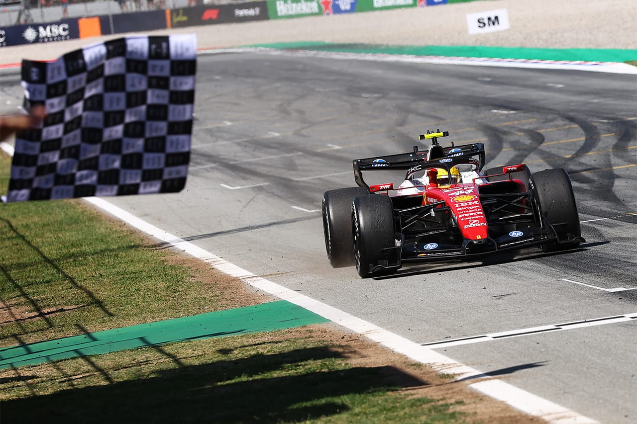 ハミルトンのフェラーリF1初勝利を支えた3ストップ戦略 ピレリが勝因分析