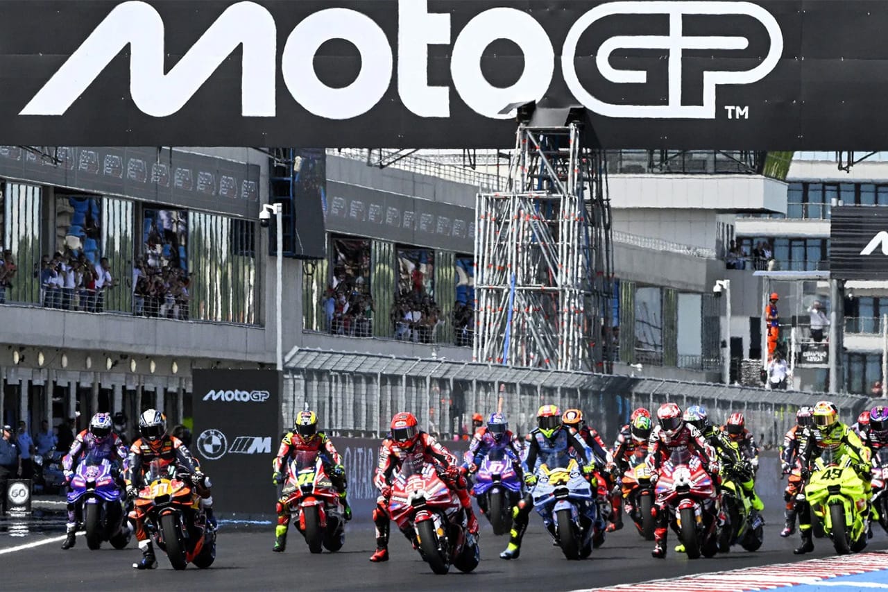 MotoGPメーカー5社が新商業契約で合意 2027年ライダー市場解禁へ