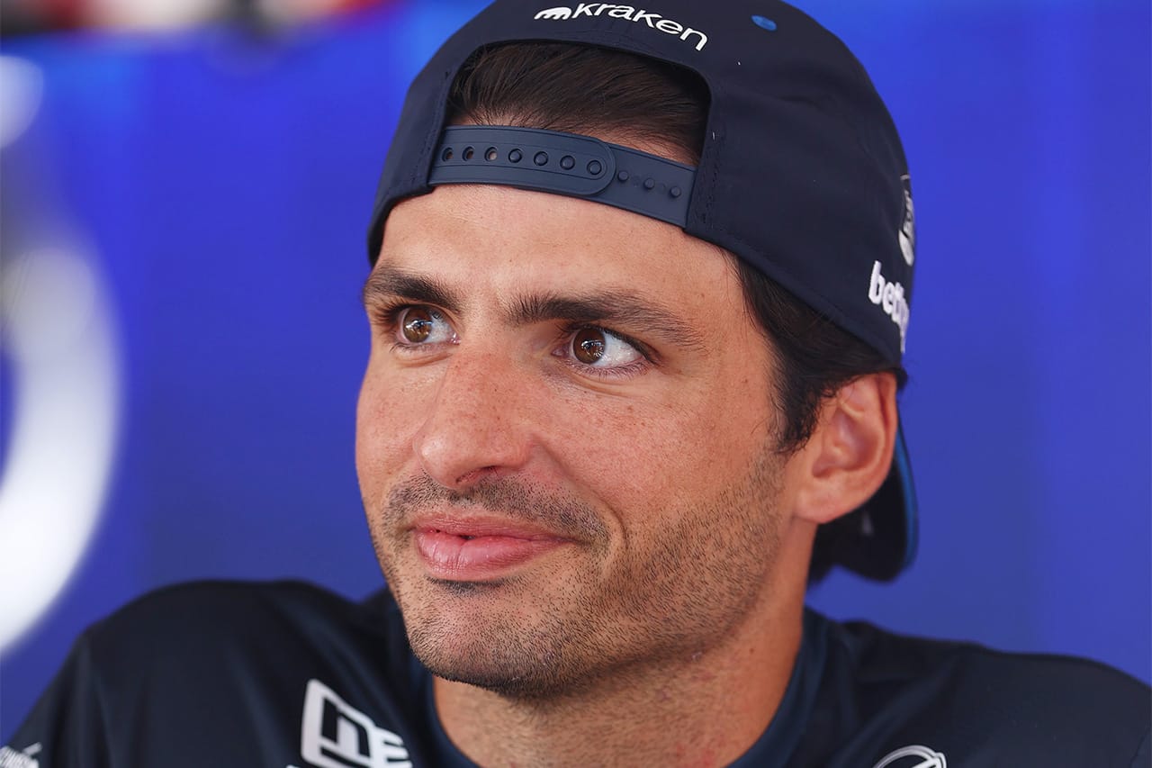 カルロス・サインツJr.の大胆なF1構想「全ドライバーが全マシンに乗る」