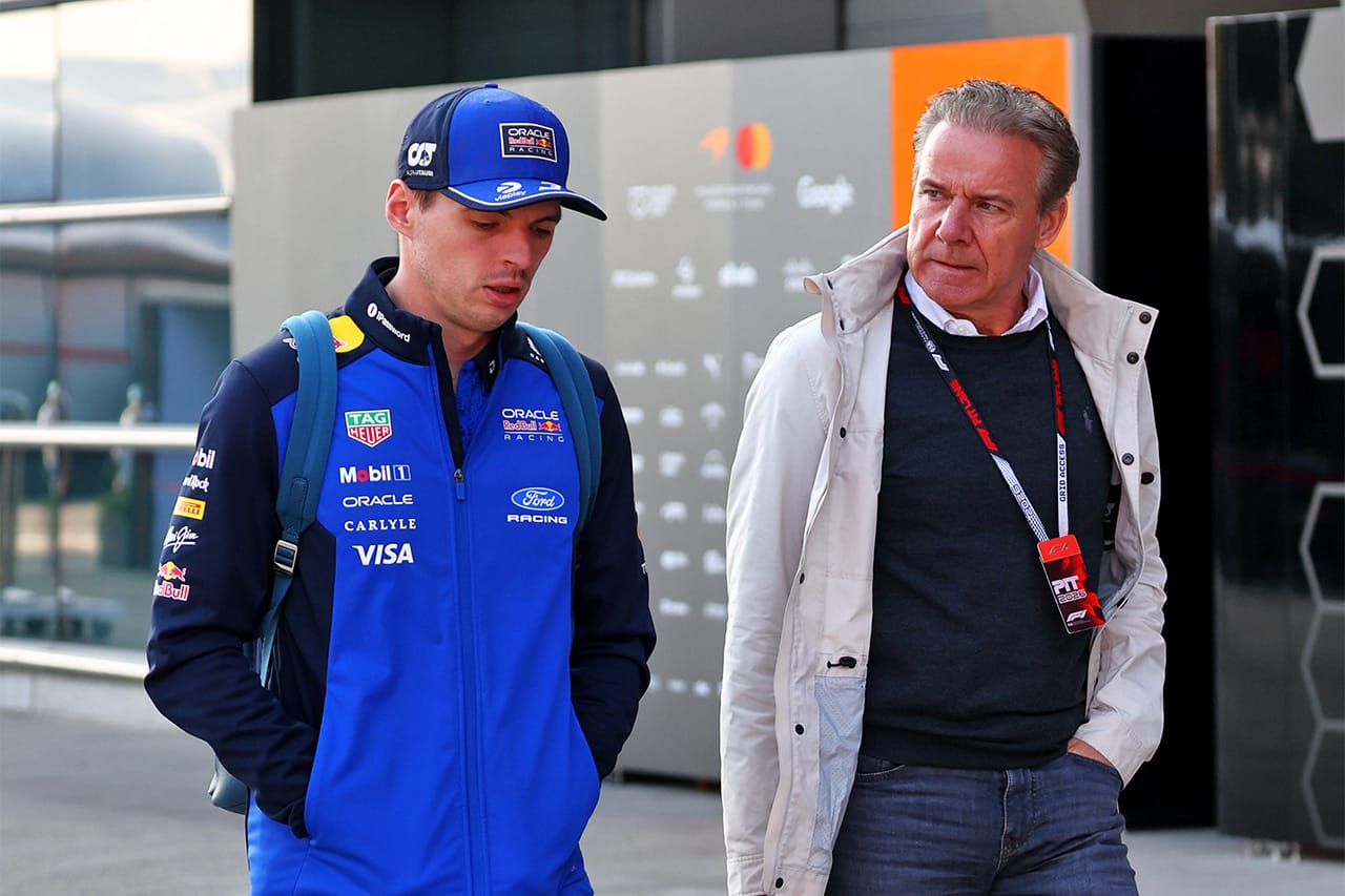 フェルスタッペン陣営が夏休み前決断を示唆 レッドブルF1残留か移籍か