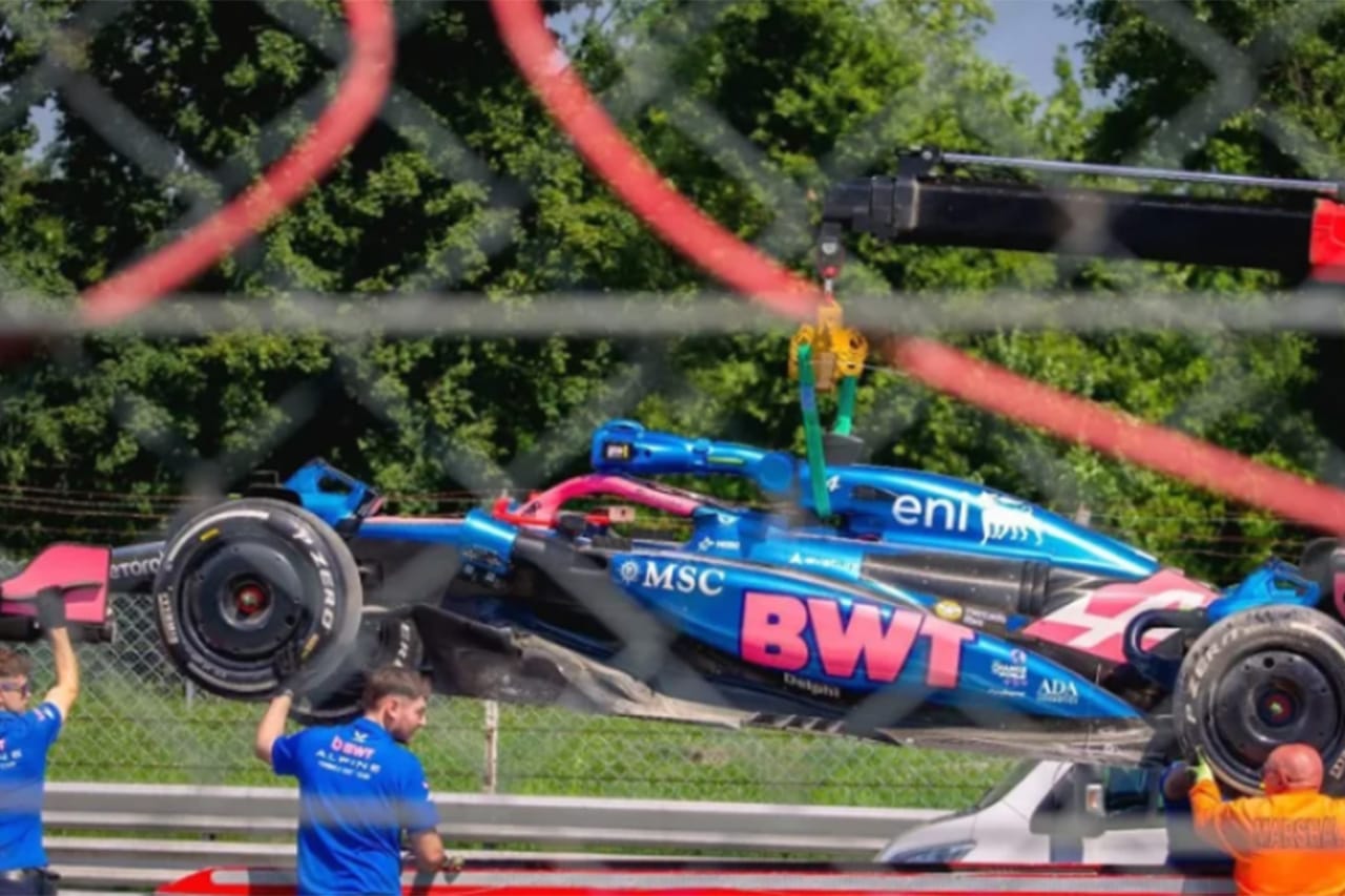 ウーゴ・ウゴチュク アルピーヌとのTPCでF1初走行中にクラッシュ