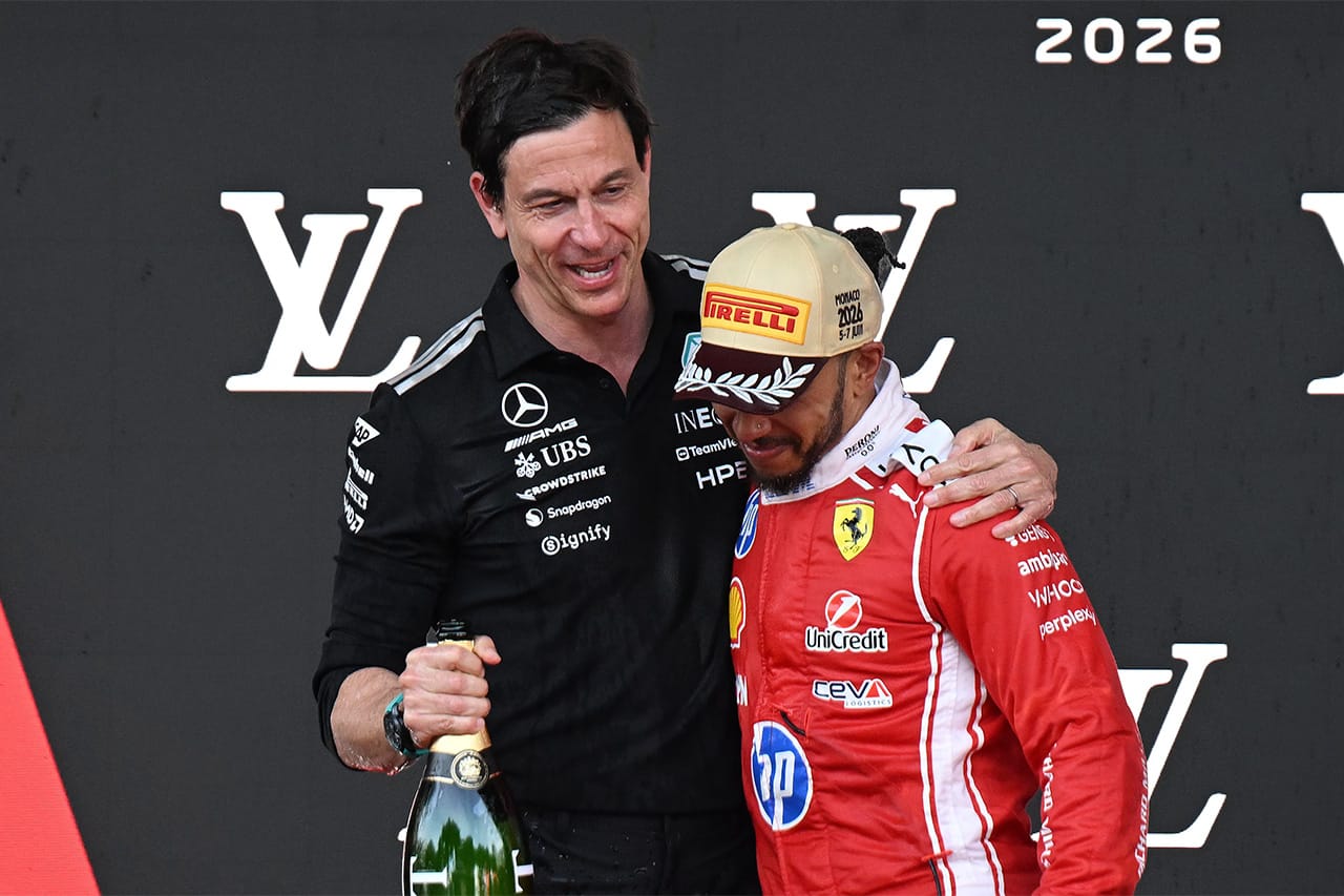 メルセデスF1代表 ハミルトンの王座争いを警戒「血の匂いを嗅げば襲いかかる」