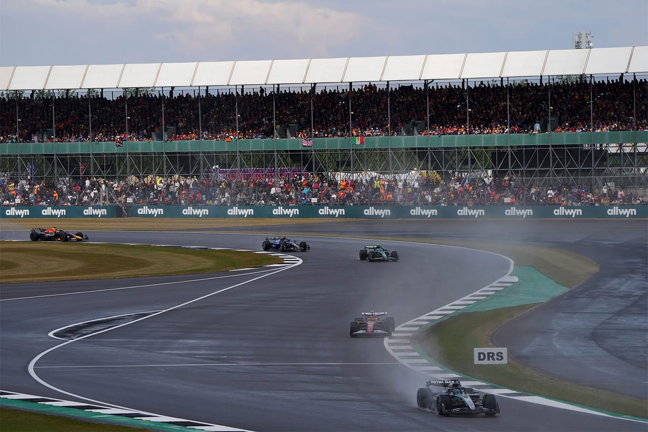 F1イギリスGPに息づく歴史 シルバーストンのコーナー名の由来を徹底解説