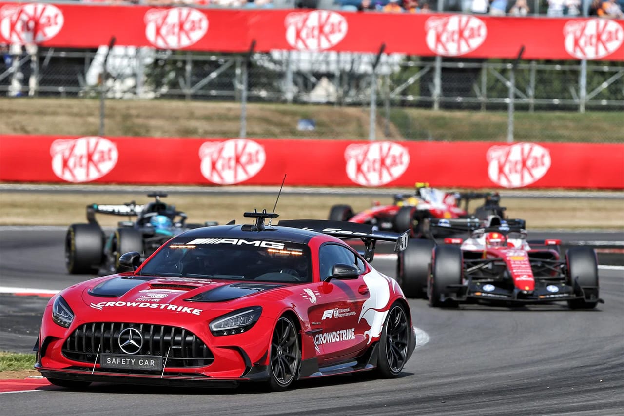 FIA セーフティカー混乱の原因を説明「ソフトウェアエラーで誤表示」