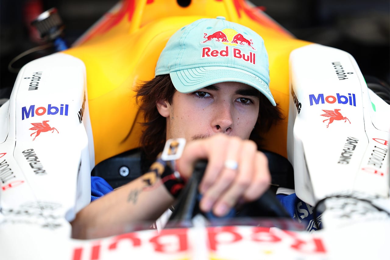 レッドブルF1昇格候補ツォロフをカンポス代表が絶賛「F1にふさわしい」