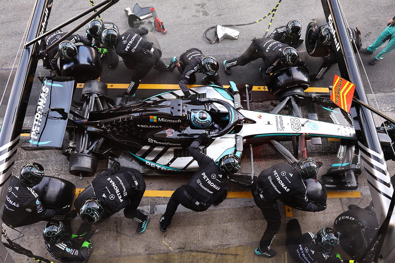 ジョージ・ラッセル F1王座獲得へ ルクレール流“データ分析”が突破口か