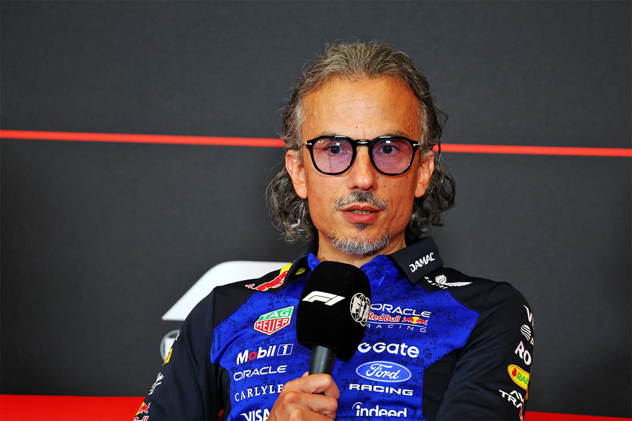 レッドブルF1代表「有力ドライバーからも連絡が来る」 フェルスタッペン去就に言及