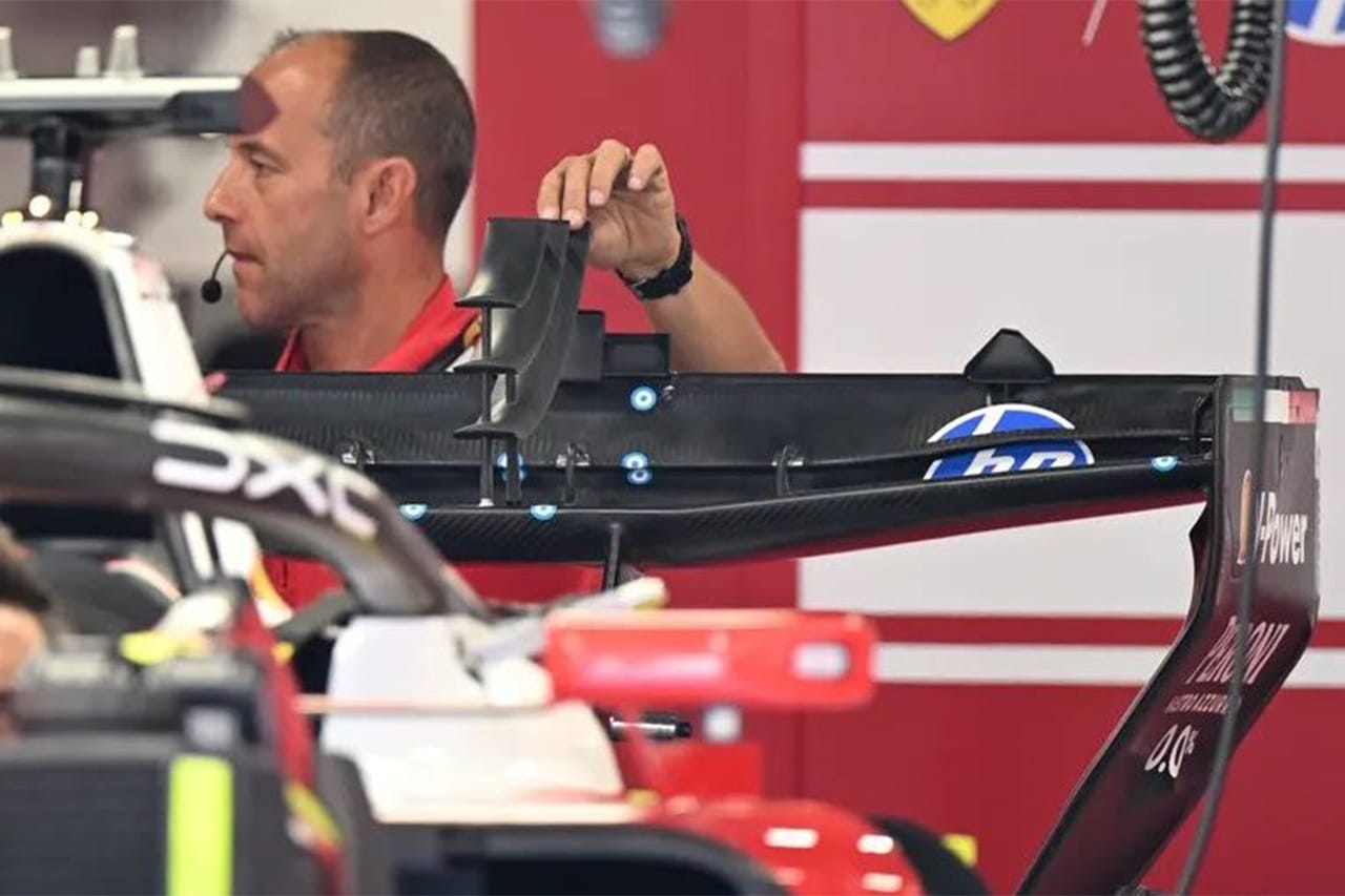 フェラーリF1 “マカレナ”リアウイング強化版を投入 3枚のウイングレット追加