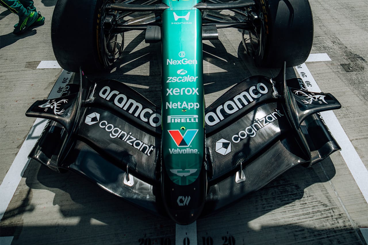 アストンマーティン・コグニザント・フォーミュラワンチーム AMR26 フロントウイング