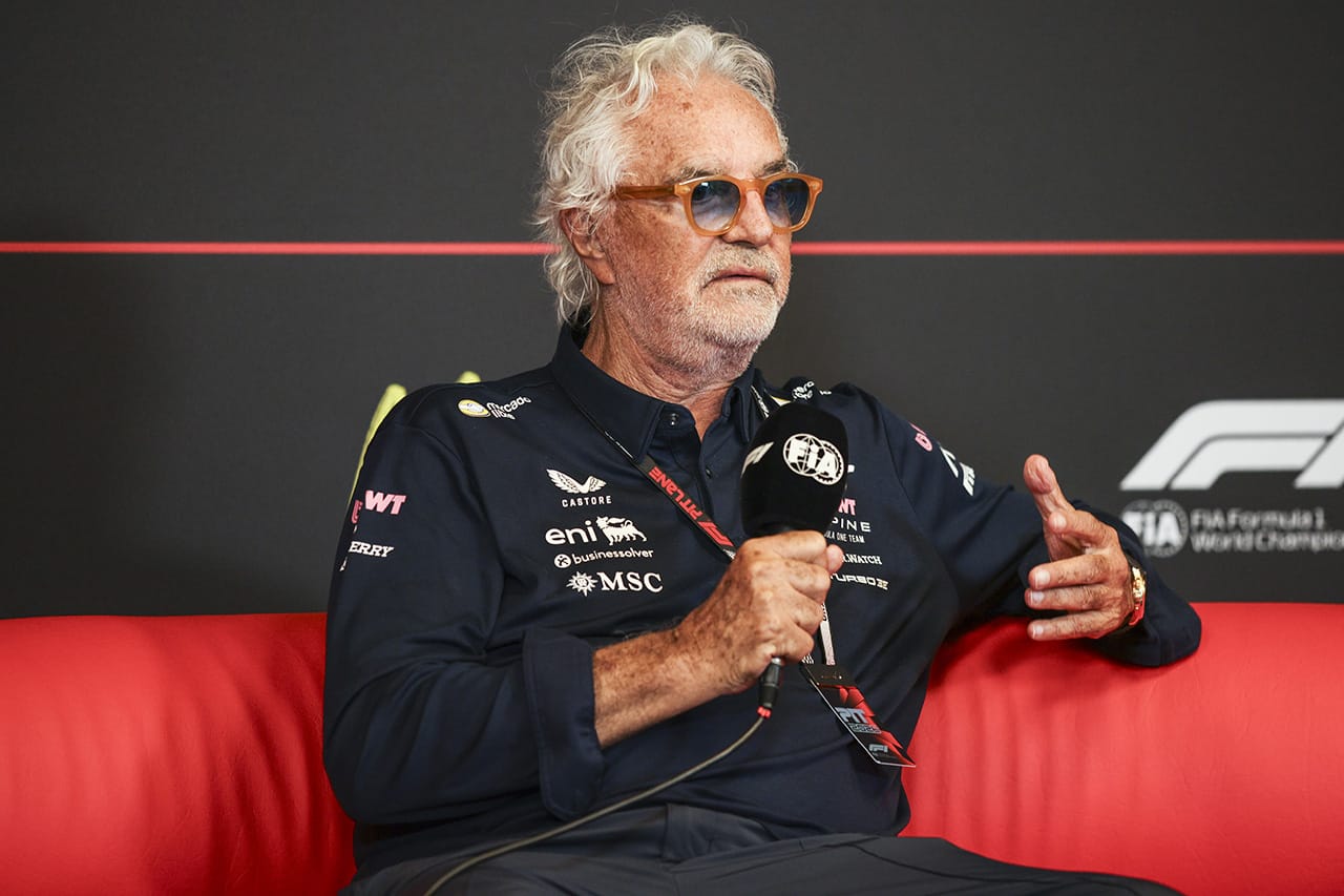 フラビオ・ブリアトーレ メルセデスF1エンジンを絶賛「チーム全体の雰囲気が一変」