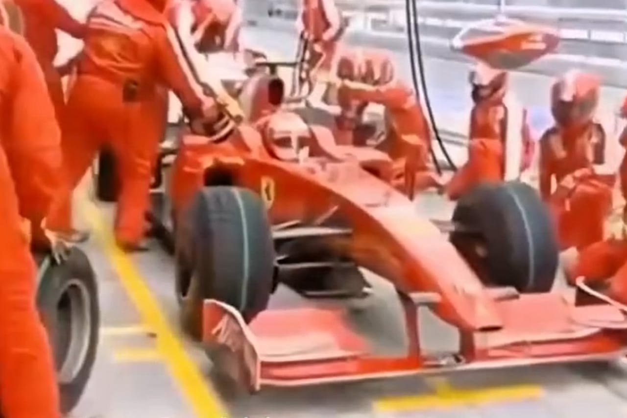 キミ・ライコネン フェラーリF1時代の"乾いた路面でフルウェット”事件の真相